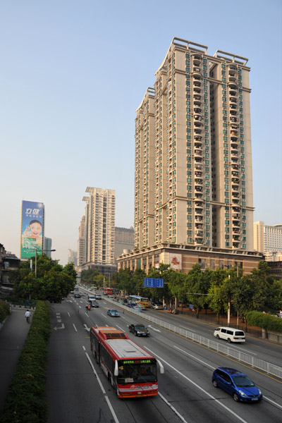 Jiefang Middle Road