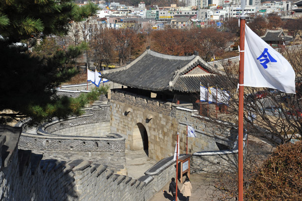 Hwaseomun Gate, the western gate of Hwaseong Fortress, Suwon