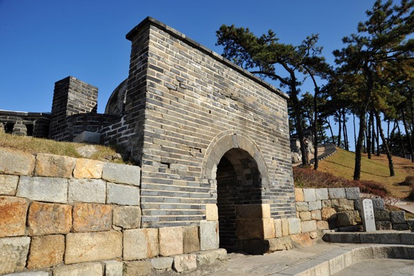 Bukammun - the Northern Secret Gate (1796), one of five such entries to Hwaseong Fortress