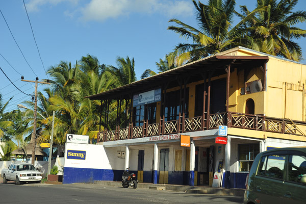 Le New Club, that Mauritius combination of French and English