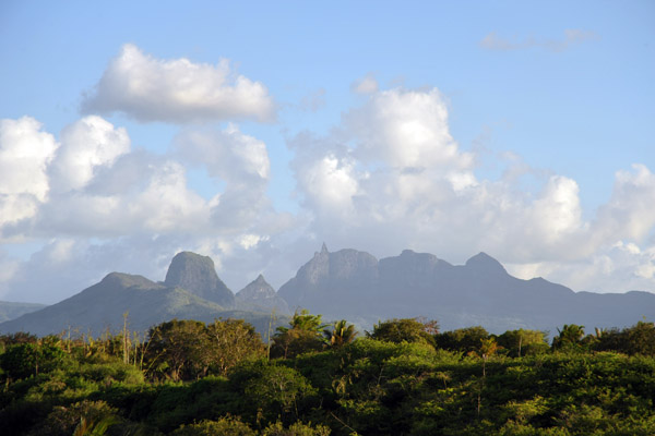 The mountains of Central Mauritius from Balaclava