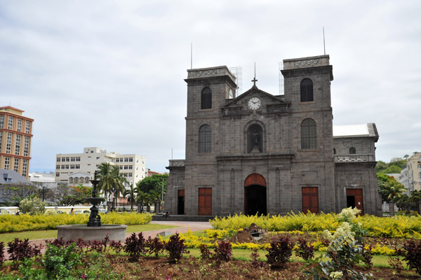 Cathedral of St. Louis Green, Port Louis