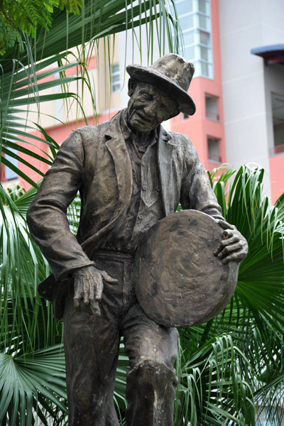 Statue of musician Ti Frre - Alphonse Ravaton (1900-1992), Port Louis