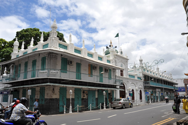 Port Louis Jummah Masjid, founded 1852 as Mosque-des-Arabes