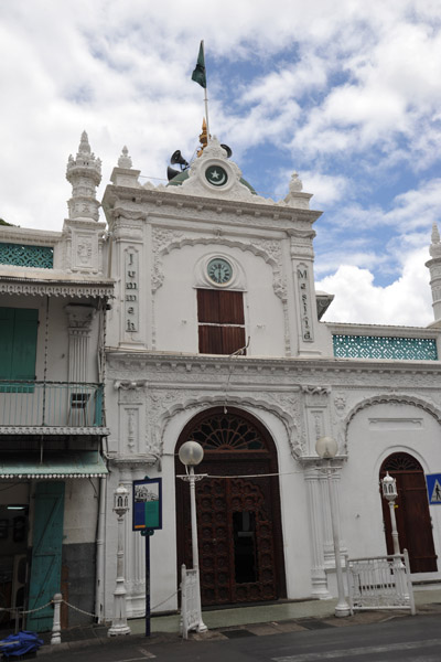 Main entrance - Port Louis Jummah Masjid