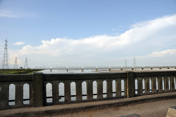 National Highway 27 crossing the Teesta River, West Bengal