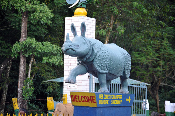 Statue of an Indian one-horned rhinoceros, Jaldapapa Wildlife Sanctuary