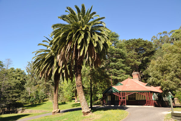 Ferntree Gully Unit - Dandenong Ranges National Park