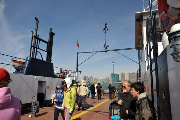 Ferry from downtown Toronto to the the islands just offshore 