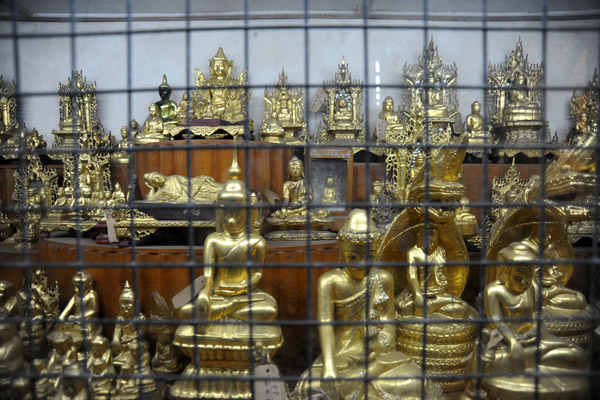 Display of Buddha images that had been sealed inside the original stupa, Botataung Paya