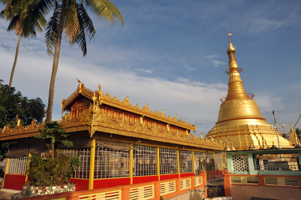 Botataung Paya, one of the Big Three pagodas in Yangon