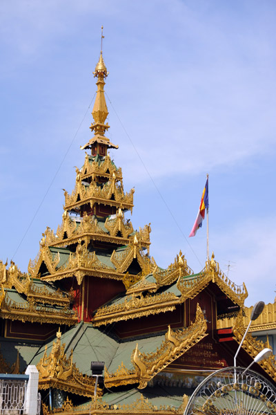 Gilded roofs typical of Burmese temples