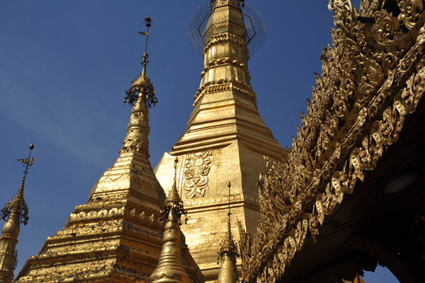 The small stupa looks like gold paint while the main stupa is surely covered with real gold