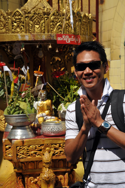 Dennis at Sule Pagoda