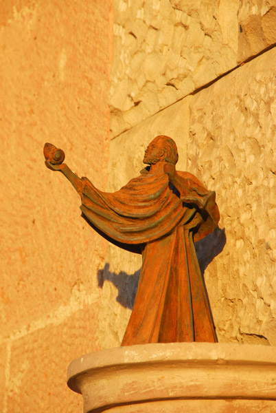 Jesus and the Seashell on La Paz Cathedral