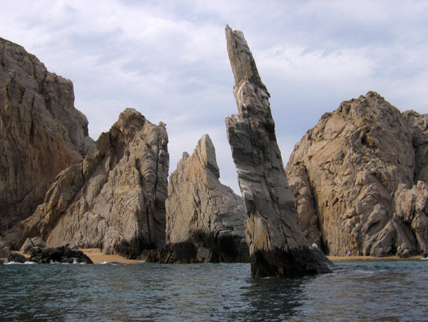 Moving to a second dive site - Neptune's Finger, Cabo San Lucas