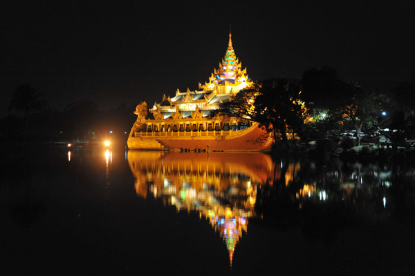 Tourist restaurant on Kandawgyi (Lake Royal) built in the form of a twin-hulled royal barge