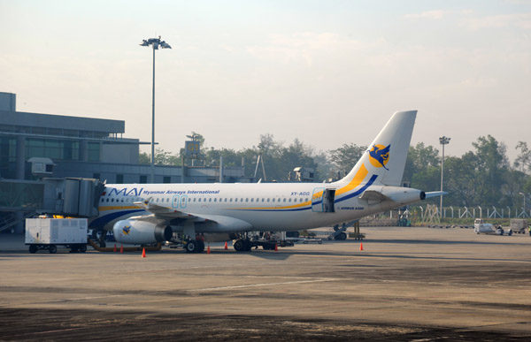 Myanmar Airways International A320 (XY-AGG) at RGN