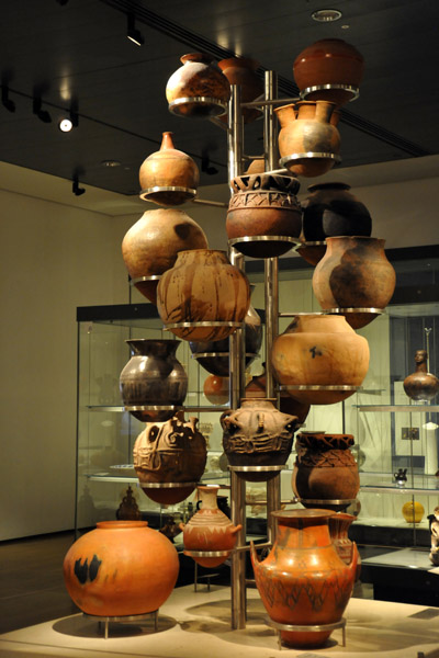 Pottery tree, Sainsbury African Galleries