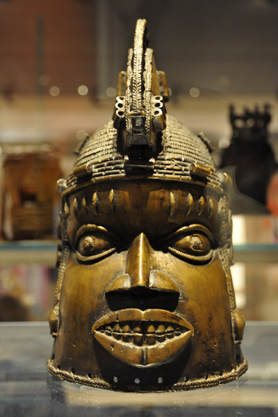 Ododua mask made of brass, Benin, Nigeria, 18th C.