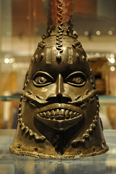 Ododua mask made of brass, Benin, Nigeria, 18th C.