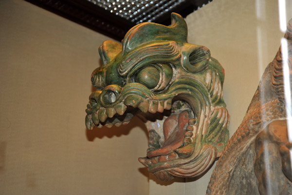 Glazed pottery roof finials inthe form of a dragon, Song dynasty, 960-1279 AD