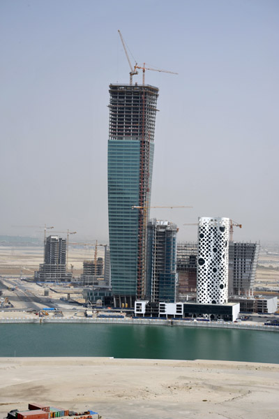 Business Bay - Ubora Tower under construction