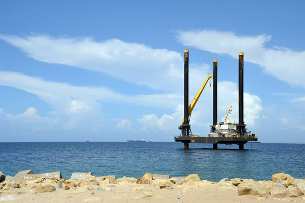 Oil platform waiting for deployment to an offshore oil field