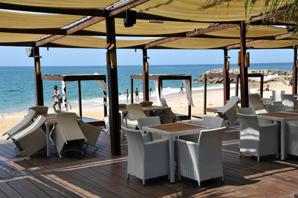 Pleasant but expensive seaside restaurant, Ilha do Cabo