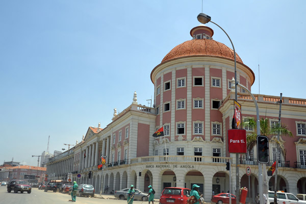 Luanda's nicest building, the colonial-era Banco Nacional de Angola