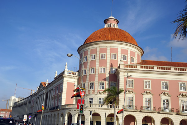 Banco Nacional de Angola on the Luanda Corniche