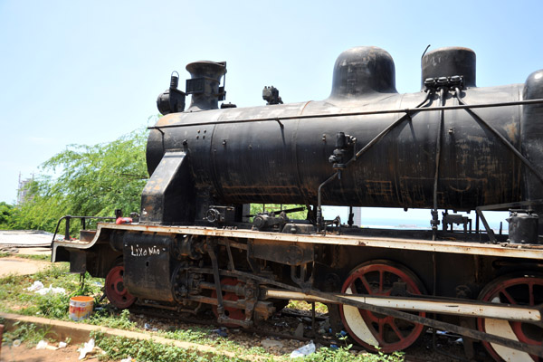 Old steam locomotive, Luanda-Miramar