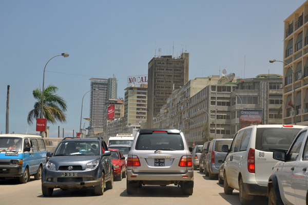 Traffic along Av. 4 de Fevereiro, Luanda