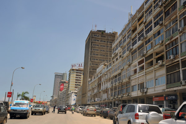 The very 1950's-1960's Luanda in need of a polish
