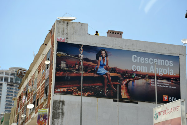 BFA billboard - Crescemos con Angola