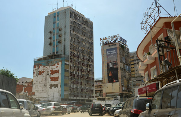 Largo Rainha Ginga, Luanda
