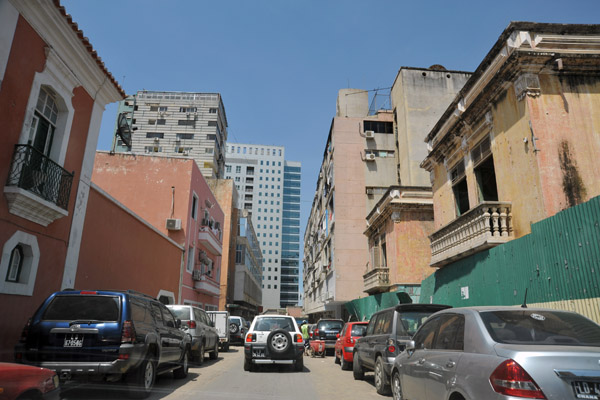 A mix of old and new - Rua Cerveira Pereira, downtown Luanda