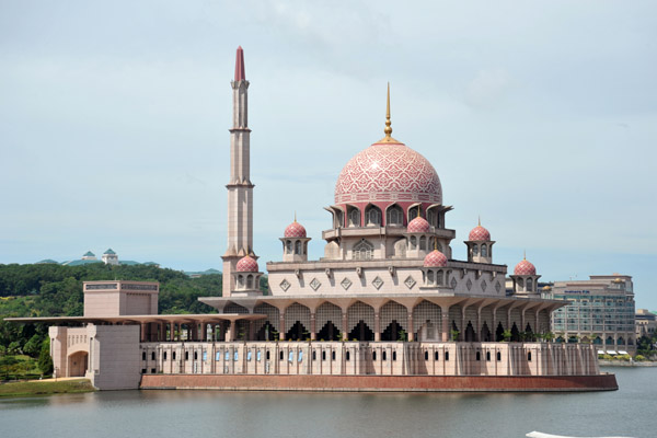 Putra Mosque was built 1997-1999