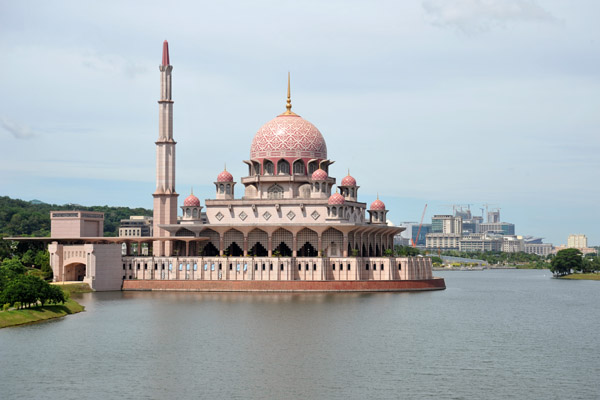 Putrajaya Lake and Masjid Putra from Lebuh Perdana Bridge