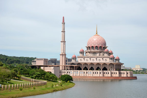 Putrajaya Lake and Putra Mosque from Lebuh Perdana Bridge