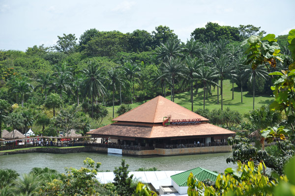 Putrajaya Seafood Restaurant at the Botanical Garden