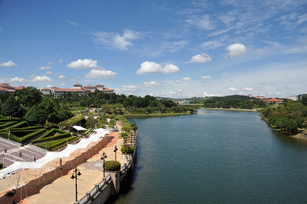 Jambatan Putra - Putra Bridge