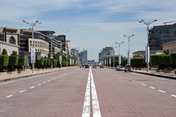 The main boulevard of Putrajaya, Persiaran Perdana