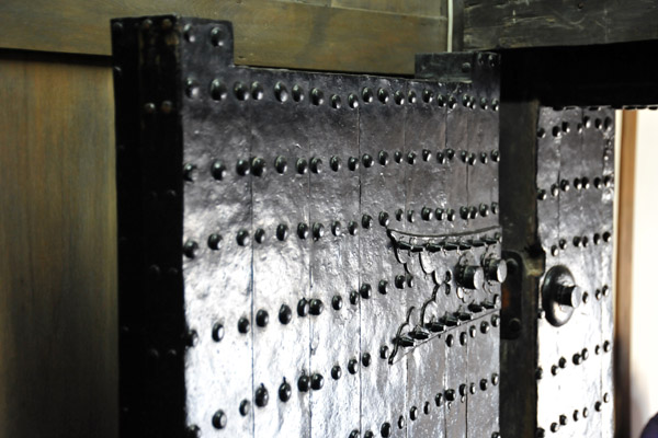 Iron plated door to the keep, Hikone Castle