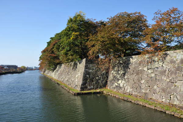Walls of the wide outer moat, Hikone Castle