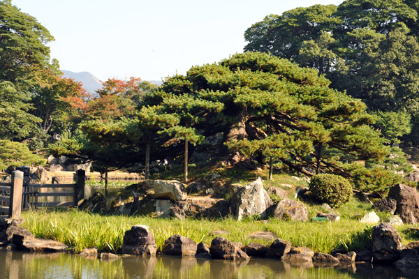 Genkyu-en, a traditional Japanese landscape garden, was initially built in 1677