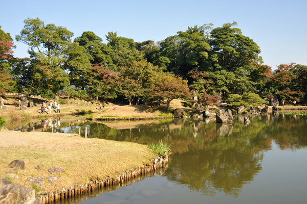 Pond in Genkyu-en Garden, Hikone