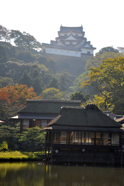 Gyenkyu-en Garden at the foot of Hikone Castle