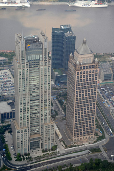 Bank of Shanghai, Merry Land Tower and the Gran Melia Hotel and 