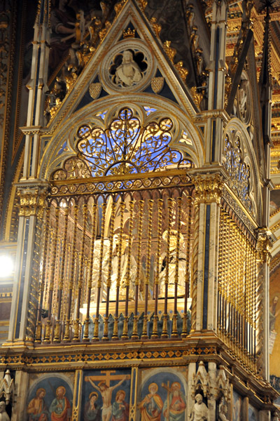 Relic chamber of Sts. Peter and Paul over the High Altar